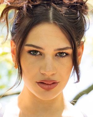 Portrait Photo Alyssia