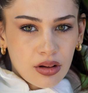 Portrait Photo Alyssia