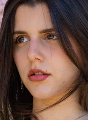 Portrait Photo Ornella