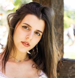 Portrait Photo Ornella