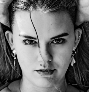 Portrait Photo Violette